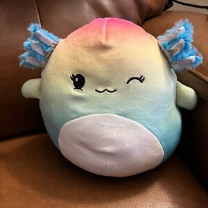Aika Mystery Axolotl Squishmallow yellow and blue EUC